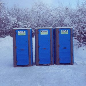 Portable-Toilets-in-Snow-1